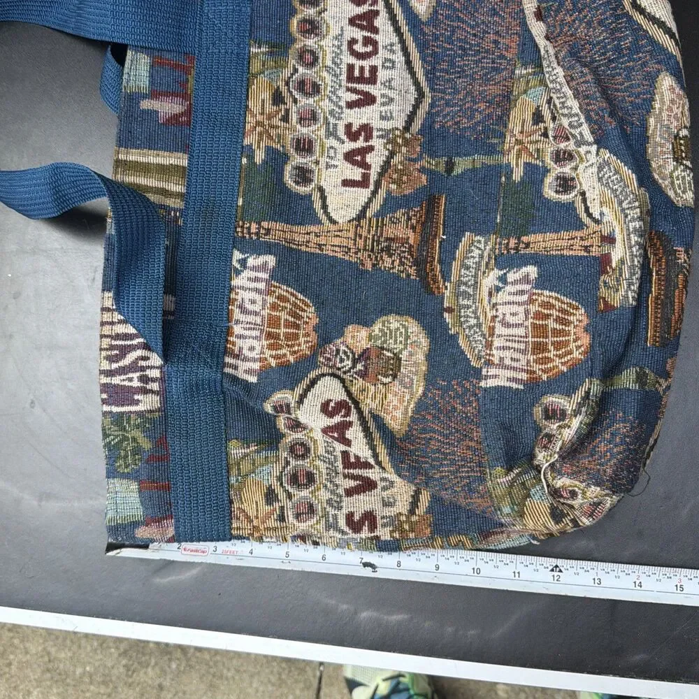 Vintage Bovanousa Las Vegas Casino Tapestry Duffel Bag Carry On USA Zippers